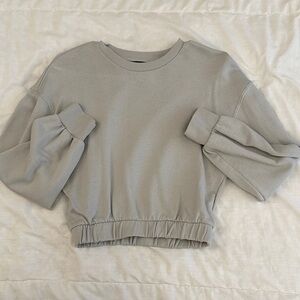 Cropped Crewneck Sweatshirt in Light green